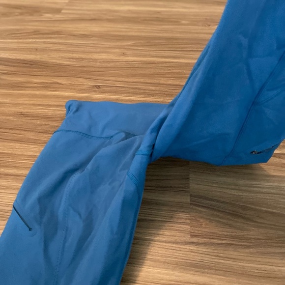 Lululemon Cadence Crusher Tight Dark Royal size 8 - Picture 8 of 13